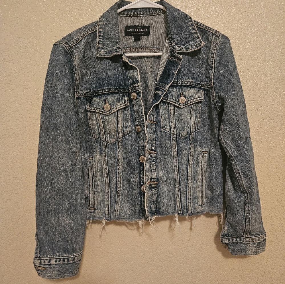 ​🌟 Listing: Lucky Brand Raw Hem Denim Trucker Jacket - Women's Size Small (S)​